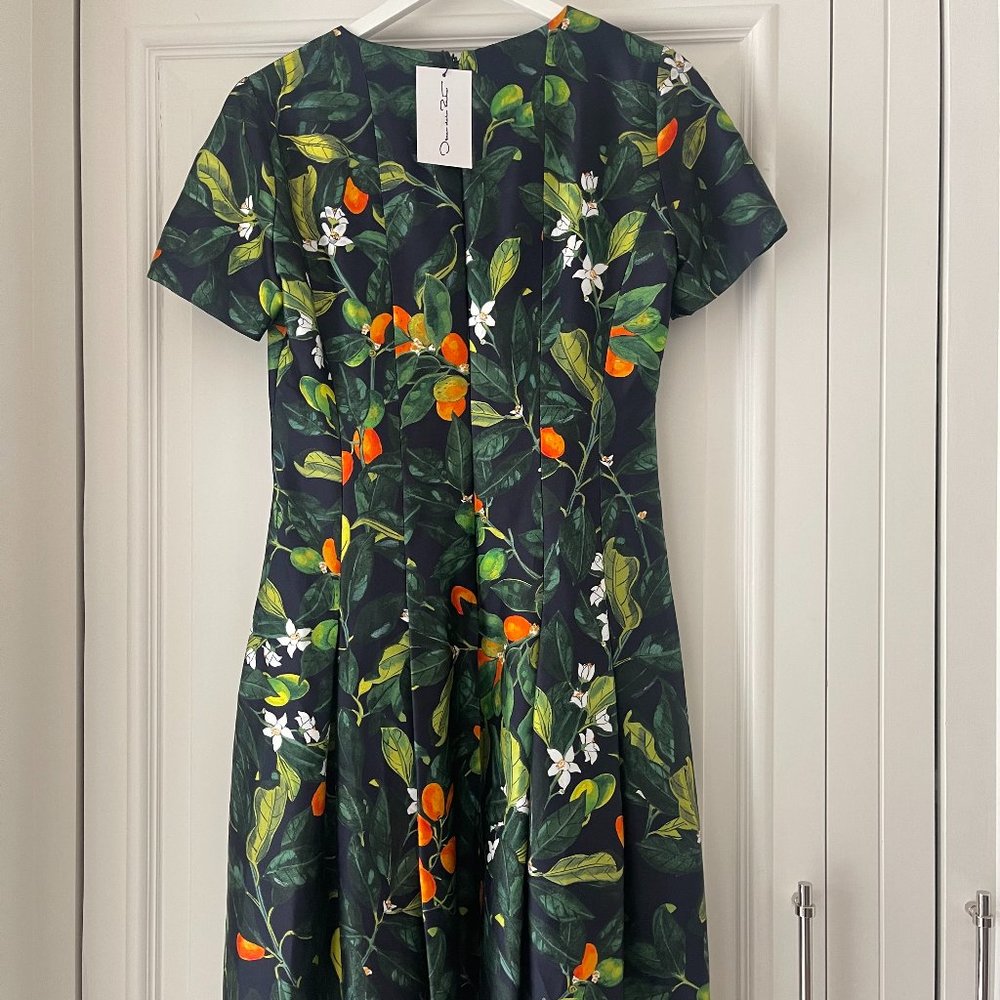 Oscar de la Renta, New with tags, size 4